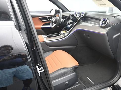 Used 2026 Mercedes-Benz GLC 300 image 29