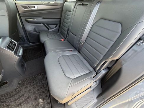 New 2026 Volkswagen Atlas Cross Sport SEL R-Line AWD/4WD image 12