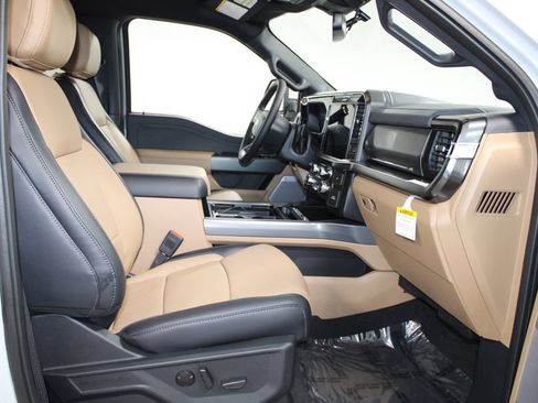 New 2026 Ford F250 Lariat w/ Chrome Package AWD/4WD image 29
