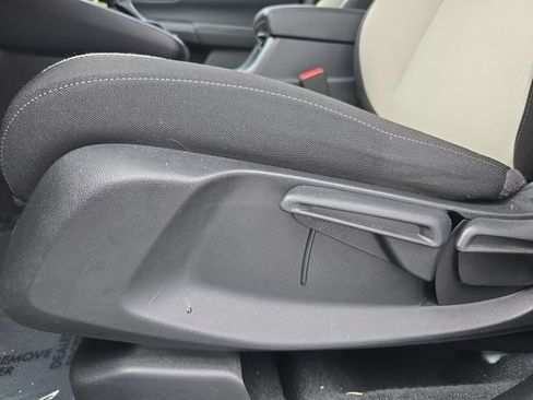 Certified 2025 Honda CR-V LX image 28