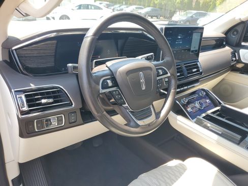 Certified 2023 Lincoln Navigator Black Label AWD/4WD image 13
