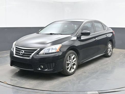 Used 2013 Nissan Sentra SR w/ Driver Pkg FWD image 5