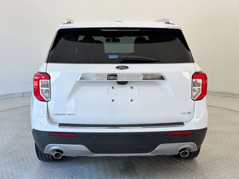 Used 2020 Ford Explorer Limited image 8