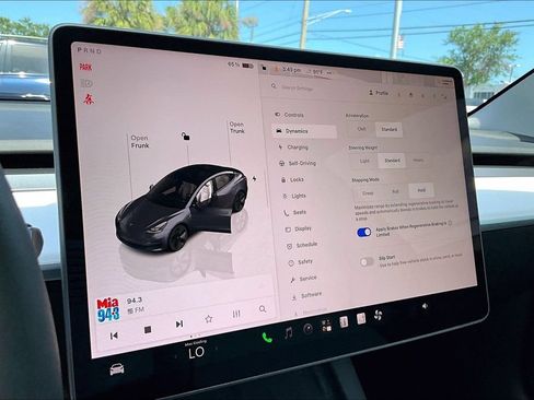 Used 2023 Tesla Model 3 Standard Range RWD image 15