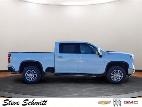 Certified 2024 Chevrolet Silverado 2500 LTZ w/ LTZ Premium Package image 30