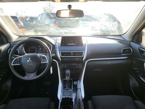 Used 2019 Mitsubishi Eclipse Cross LE image 22