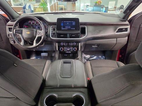 Used 2022 Chevrolet Suburban LS w/ Driver Alert Package AWD/4WD image 10