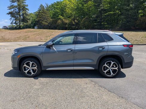 New 2026 Volkswagen Tiguan SE AWD/4WD image 7
