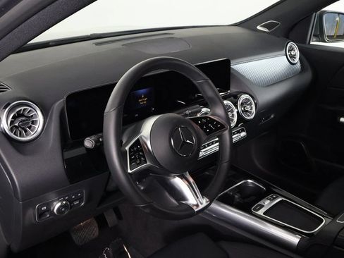 Certified 2026 Mercedes-Benz GLA 250 4MATIC image 7