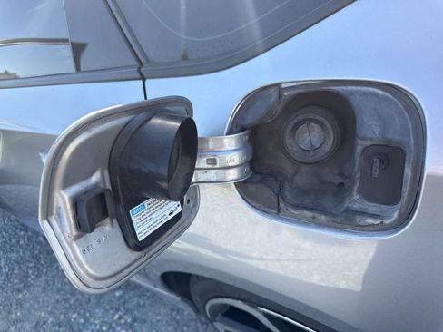 Used 2019 Honda Accord Sport image 11