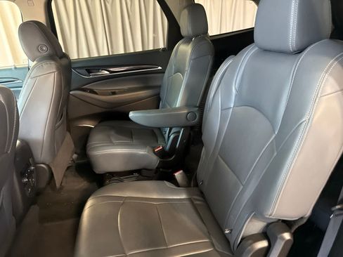 Used 2020 Buick Enclave Essence w/ Sound and Sites Package AWD/4WD image 16