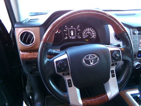 Used 2018 Toyota Tundra 1794 Edition image 11