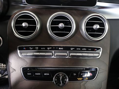 Used 2018 Mercedes-Benz C 300 C 300 image 5
