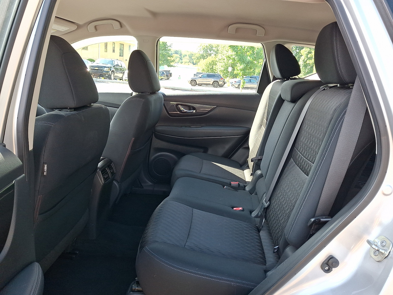 Certified 2017 Nissan Rogue S AWD/4WD image 14