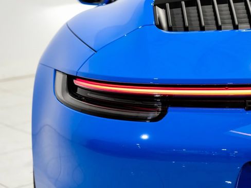 Used 2022 Porsche 911 Targa 4 GTS image 44