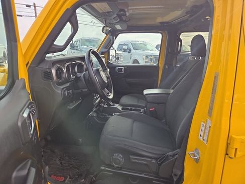 Used 2019 Jeep Wrangler Unlimited Sport S image 9