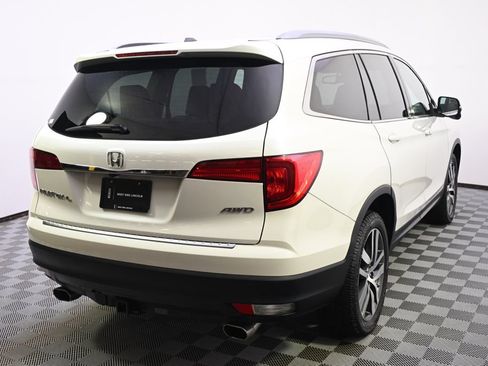 Used 2017 Honda Pilot EX-L image 6