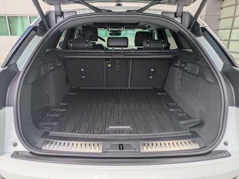 New 2026 Land Rover Range Rover Velar Belgravia AWD/4WD image 14