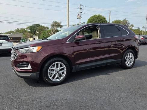 Used 2024 Ford Edge SEL AWD/4WD image 4
