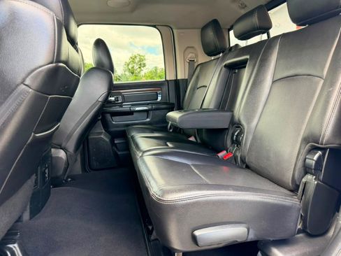Used 2017 RAM 3500 Laramie w/ Convenience Group AWD/4WD image 44