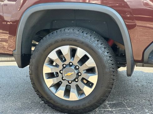 Used 2024 Chevrolet Silverado 2500 LT w/ All Star Edition AWD/4WD image 29