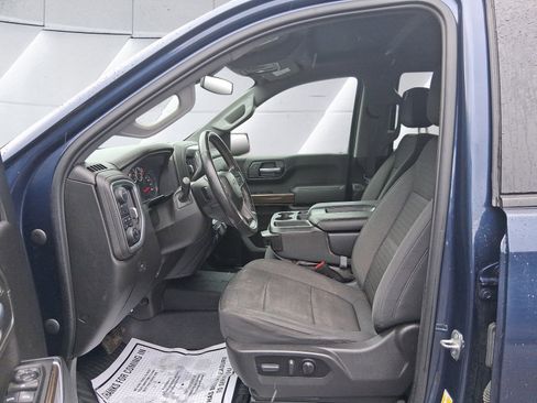 Used 2021 Chevrolet Silverado 1500 RST image 10