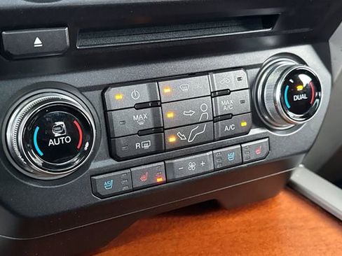 Used 2018 Ford F350 King Ranch w/ King Ranch Ultimate Package image 28