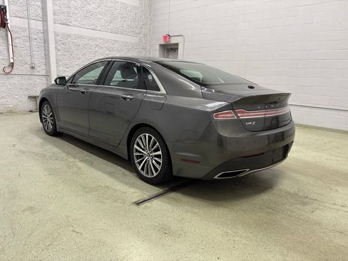 Used 2020 Lincoln MKZ FWD image 6