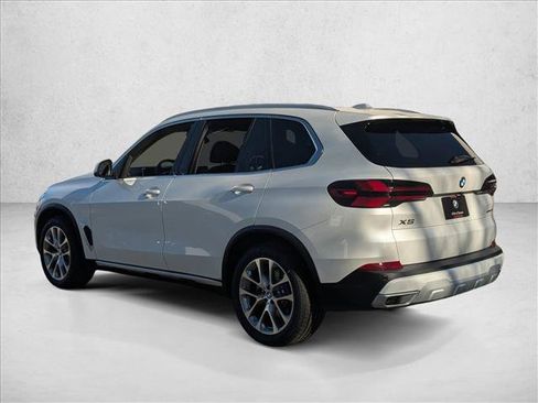 Used 2026 BMW X5 xDrive40i AWD/4WD image 9
