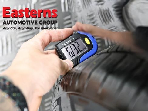 Used 2024 Volkswagen Jetta SE image 27