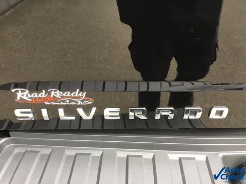 Used 2016 Chevrolet Silverado 3500 High Country w/ Duramax Plus Package image 18