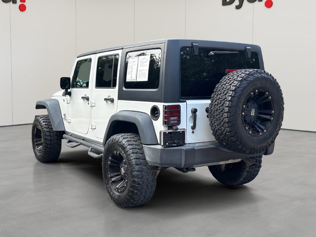 Used 2018 Jeep Wrangler Unlimited Sport S AWD/4WD image 3