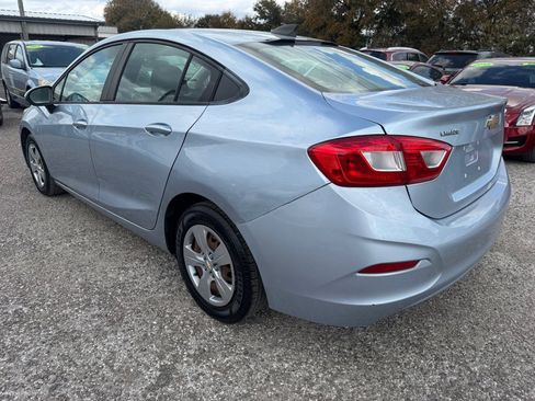 Used 2017 Chevrolet Cruze LS image 6