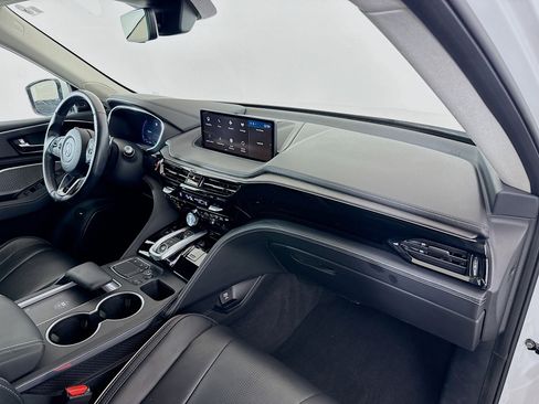 Used 2023 Acura MDX SH-AWD w/ Advance Package image 29