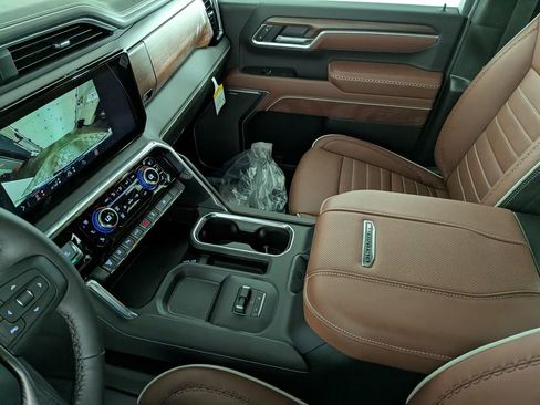 New 2026 GMC Sierra 3500 Denali Ultimate image 26