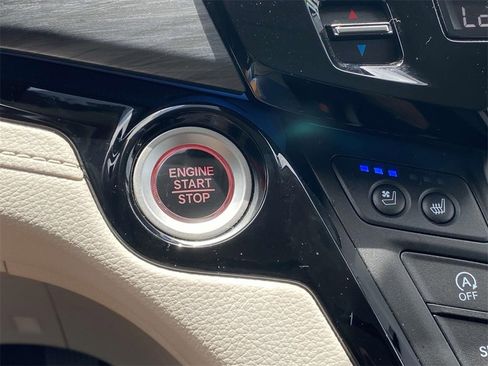 Certified 2025 Honda Odyssey Elite image 29