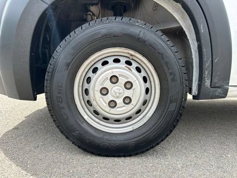 Used 2023 RAM ProMaster 2500 FWD image 11