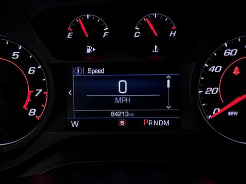 Used 2019 Chevrolet Camaro LT RWD image 36