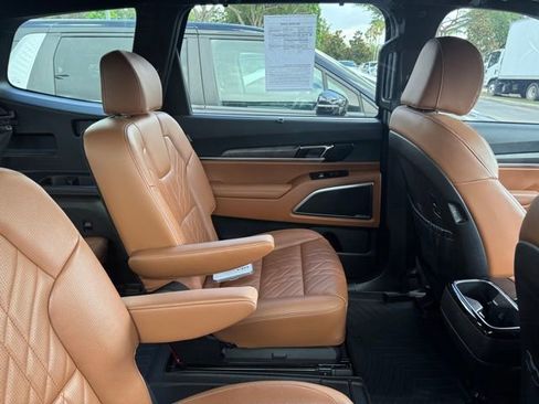 Certified 2024 Kia Telluride SX Prestige X-Pro AWD/4WD image 4
