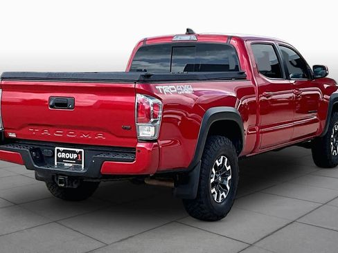 Used 2022 Toyota Tacoma TRD Off-Road w/ Technology Package AWD/4WD image 8