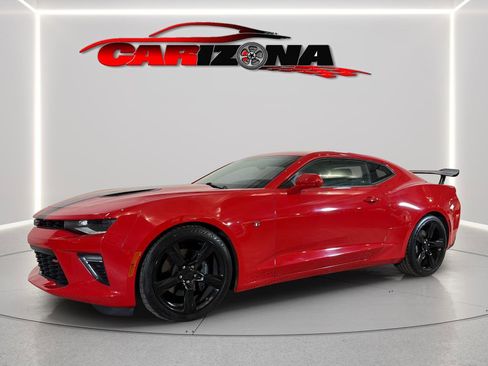 Used 2016 Chevrolet Camaro SS RWD image 12