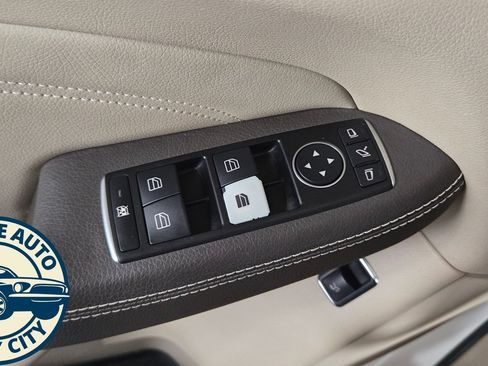 Used 2014 Mercedes-Benz ML 350 4MATIC w/ Premium 1 Package image 23