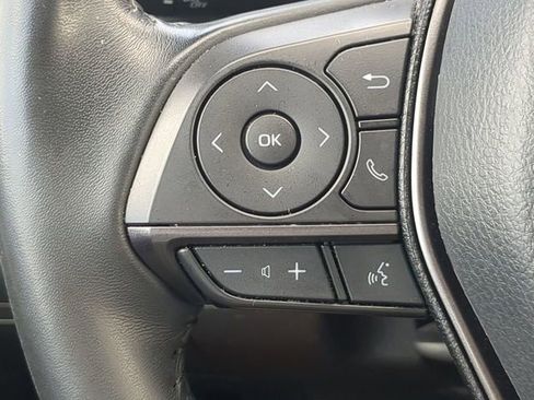 Certified 2023 Toyota Camry SE w/ Convenience Package image 23