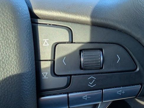 Used 2021 Cadillac XT6 Luxury image 17