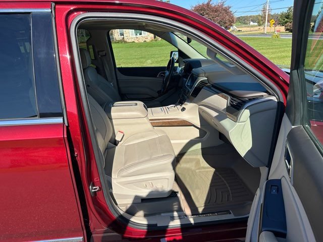 Used 2019 GMC Yukon XL Denali w/ Denali Ultimate Package AWD/4WD image 24