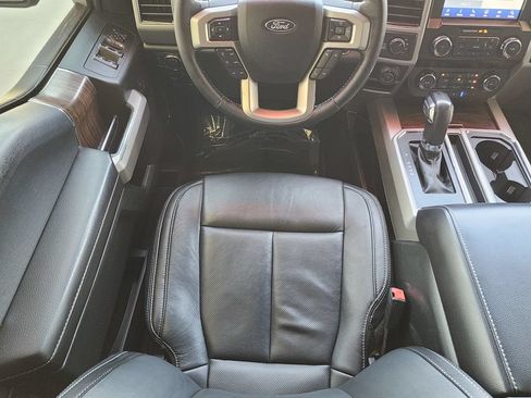 Used 2020 Ford F150 Lariat AWD/4WD image 11