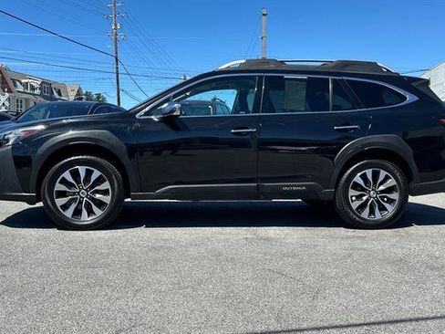 Used 2023 Subaru Outback Touring XT AWD/4WD image 6
