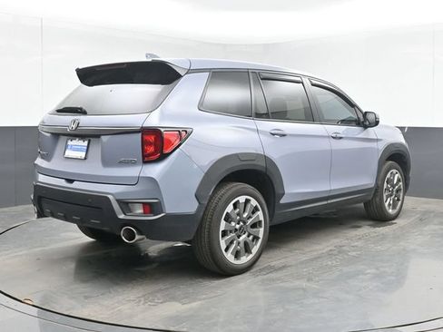 Used 2025 Honda Passport EX-L image 10