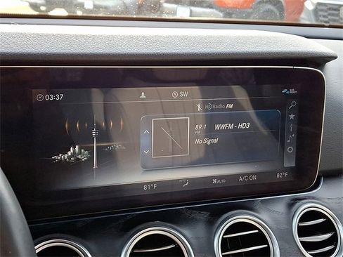 Used 2020 Mercedes-Benz E 350 4MATIC Sedan image 18