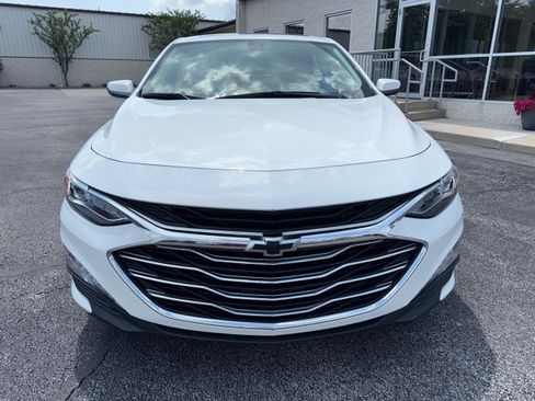 Used 2020 Chevrolet Malibu Premier w/ LPO, Floor Liner Package FWD image 8